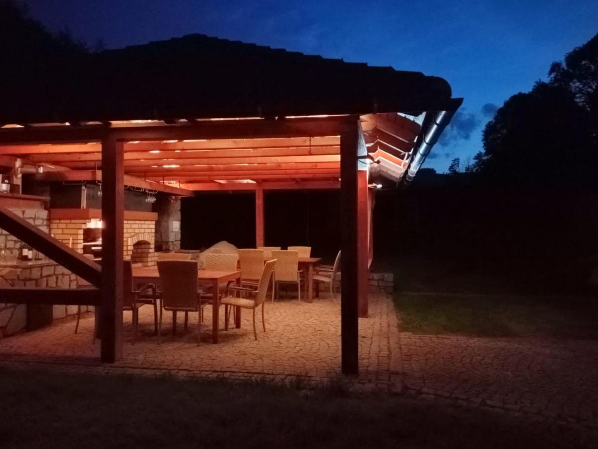 Vila Bela Pod Pradedem Luaran gambar